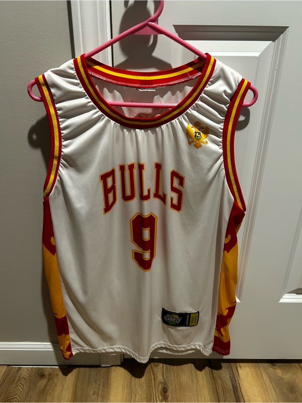 Source Unknown White Bulls #9 Tank Top with Red and Yellow Trim